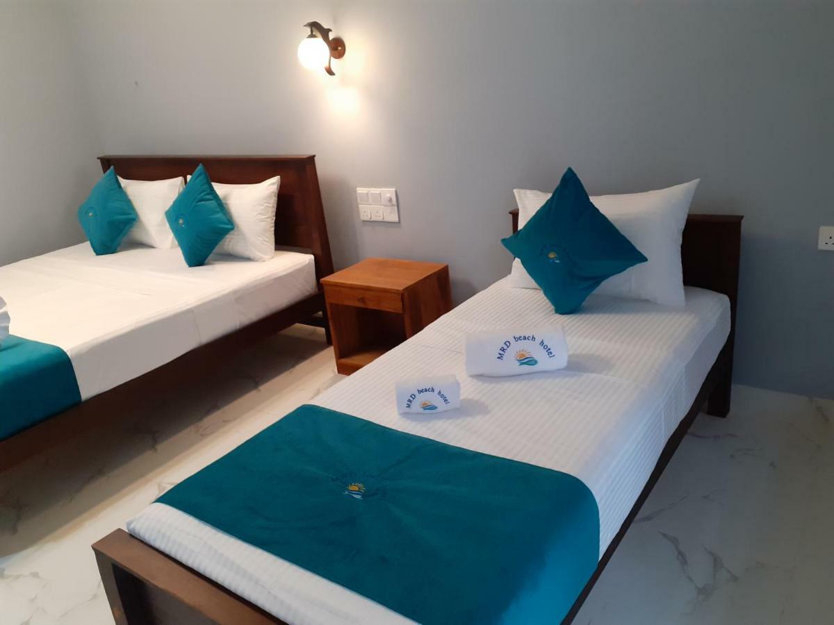 Mrd Beach Hotel Тринкомалі Екстер'єр фото